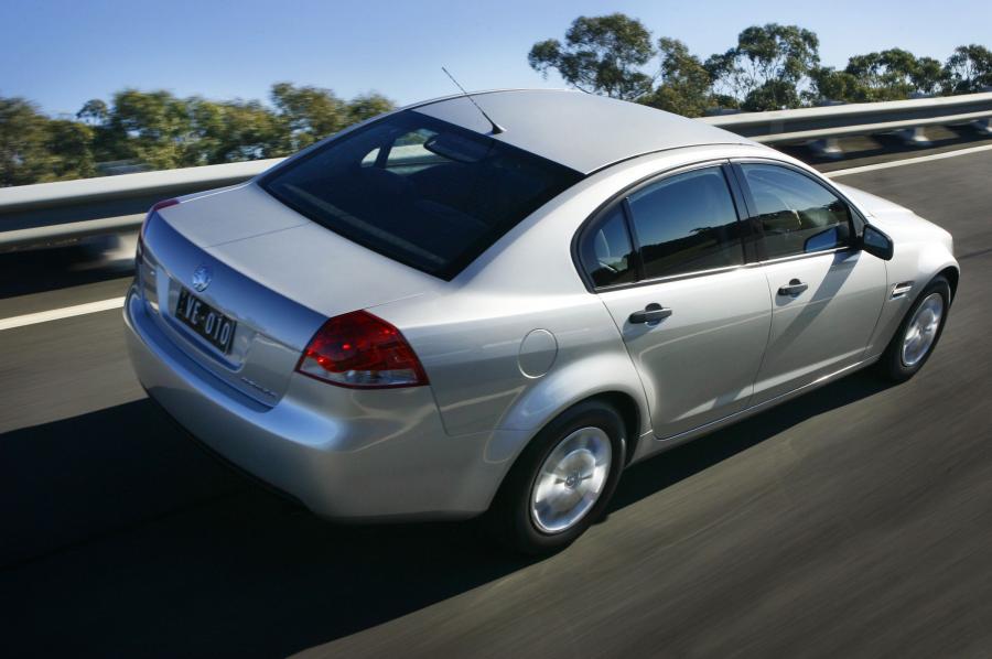  Holden Commodore Omega 2006 года  (фото 27 из 51)